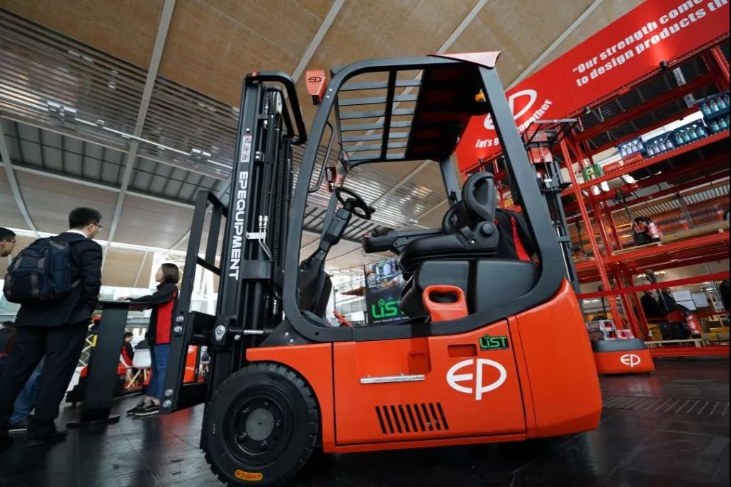 電動叉車 電動叉車